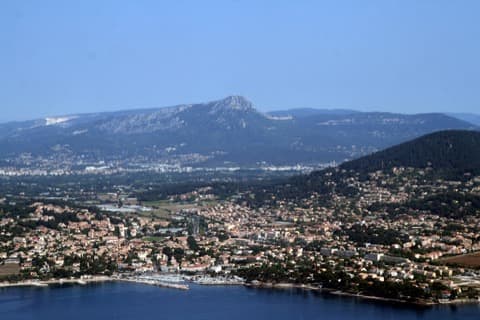 Couvreur Carqueiranne