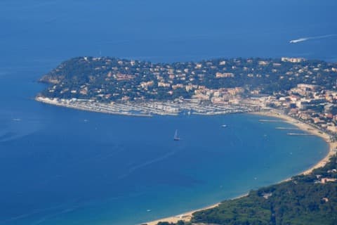 Couvreur Cavalaire-sur-Mer
